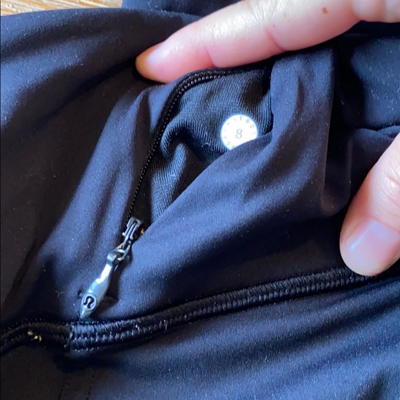 Lululemon Excellent Condition Leggings - Picture 3 of 4